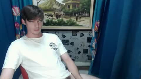 Snapshot of blueyedboyinasia chatting on 05/09/26, 08:08 blueeyedboyisasia online show from 05/09/26, 08:08
