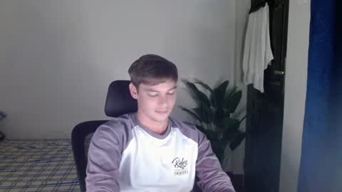 blueeyedboyisasia online show from 07/28/26, 03:21