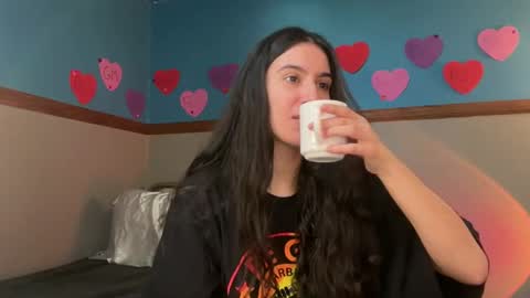 Snapshot of bluntbabe chatting on 02/23/25, 09:37 Sasha online show from 02/23/25, 09:37