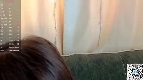 Snapshot of blushinbloom chatting on 09/24/25, 06:17 Dolores online show from 09/24/25, 06:17