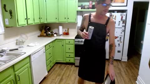 Snapshot of bnczuperzexy chatting on 09/20/25, 04:57 ZuperZexyZounds online show from 09/20/25, 04:57