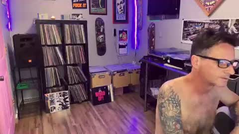 ZuperZexyZounds online show from 06/12/26, 08:02