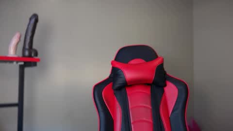       online show from 04/27/26, 01:09