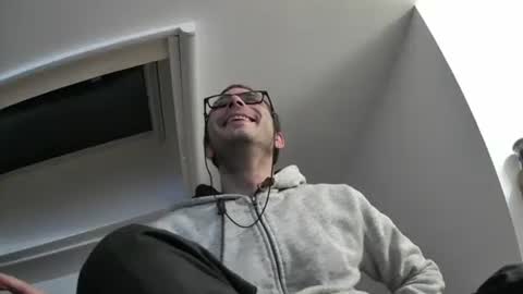 Snapshot of bo22222222 chatting on 10/30/25, 07:58 bo22222222 online show from 10/30/25, 07:58