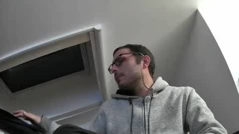 Snapshot of bo22222222 chatting on 11/02/25, 09:28 bo22222222 online show from 11/02/25, 09:28