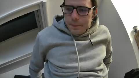 bo22222222 online show from 11/23/25, 12:21