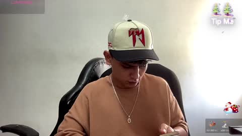 Bob  INDEPENDENT MODEL online show from 12/10/24, 08:38