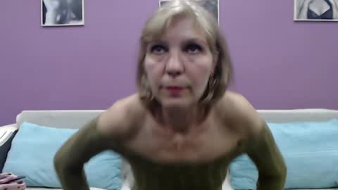 SlutWife online show from 12/03/24, 03:33