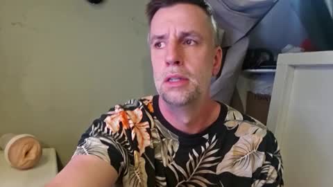 Dan online show from 05/17/26, 09:44