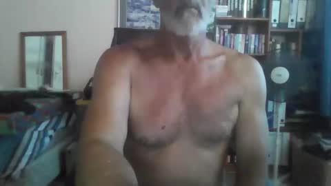 Bobbgud online show from 12/16/25, 07:57