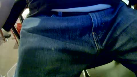 Snapshot of bobbie420_ chatting on 12/19/24, 02:56 bobbie420_ online show from 12/19/24, 02:56