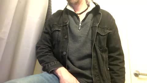 bobbymac9911 online show from 12/28/24, 09:52