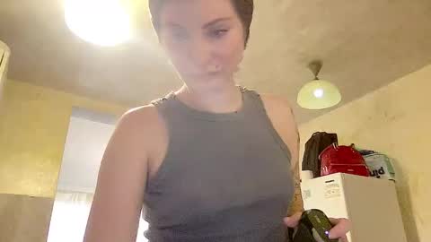 Snapshot of bobwig4 chatting on 11/12/25, 06:36 Tips prfr 11-55-111 tok online show from 11/12/25, 06:36