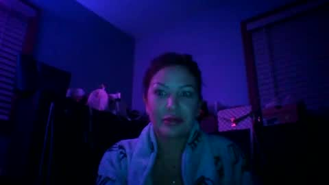 milf online show from 11/16/25, 09:15