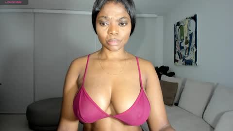 Snapshot of body_desire chatting on 04/14/26, 09:37 danna online show from 04/14/26, 09:37