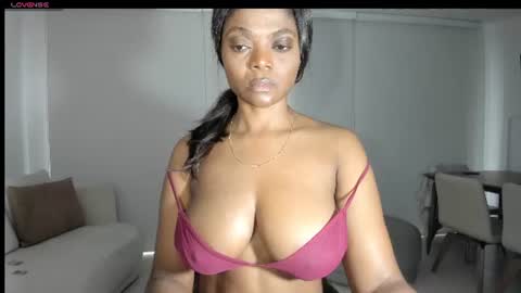 danna online show from 07/28/26, 11:28