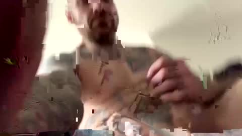 Snapshot of bodyart85_19 chatting on 09/22/25, 07:05 Bodyart85 19 online show from 09/22/25, 07:05