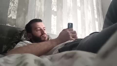 Snapshot of boefertje001 chatting on 03/04/25, 09:07 Bandit online show from 03/04/25, 09:07