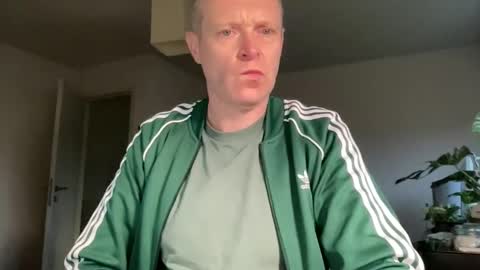 Snapshot of boegieboy76 chatting on 12/02/25, 07:36 ask me online show from 12/02/25, 07:36