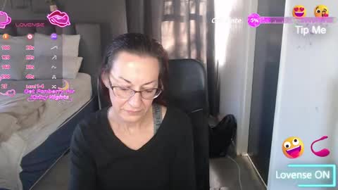 Ningifun couple online show from 05/10/26, 05:23