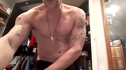 beezy online show from 12/31/24, 04:04