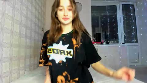 Snapshot of bohemia777 chatting on 12/01/25, 11:10 bohemia777 online show from 12/01/25, 11:10