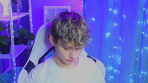 ALEXPVT IS OPEN online show from 01/12/25, 06:16