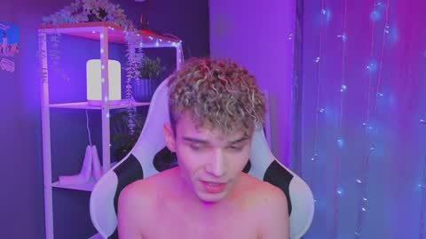 ALEXPVT IS OPEN online show from 02/03/25, 12:47
