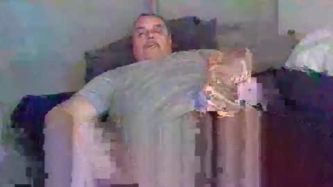 emilio online show from 11/28/25, 08:06