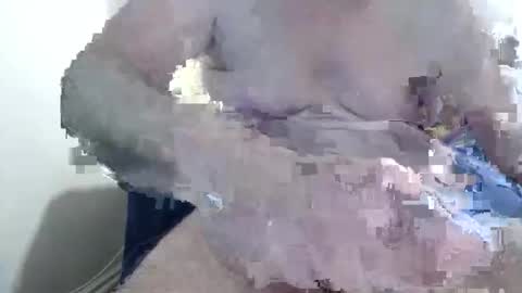 bolbil1 online show from 10/26/25, 06:36