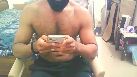 Snapshot of boldinddude chatting on 11/14/25, 07:12 Chris B online show from 11/14/25, 07:12