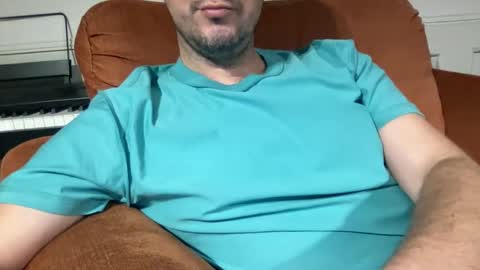 Snapshot of boludopeludo chatting on 09/26/25, 03:43 edilsonrd online show from 09/26/25, 03:43