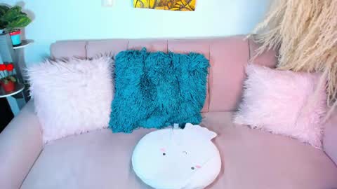 Snapshot of bombaneraa chatting on 09/18/25, 04:53 Salma Independent Model online show from 09/18/25, 04:53