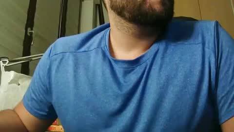 Snapshot of bomberuan chatting on 11/16/25, 11:21 Bombo online show from 11/16/25, 11:21