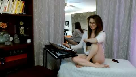 BombshellBaeby online show from 04/15/26, 04:52