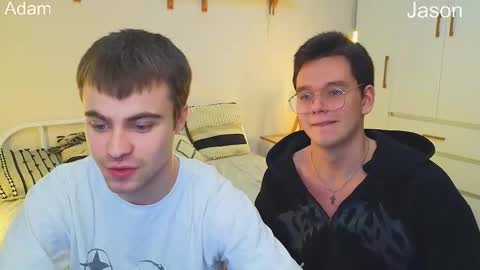 Snapshot of bonaqua_ chatting on 02/04/26, 03:23 AdamJasonPVT IS OPEN online show from 02/04/26, 03:23
