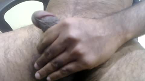 Snapshot of bond007pt2 chatting on 12/16/25, 06:35 bond007pt2 online show from 12/16/25, 06:35