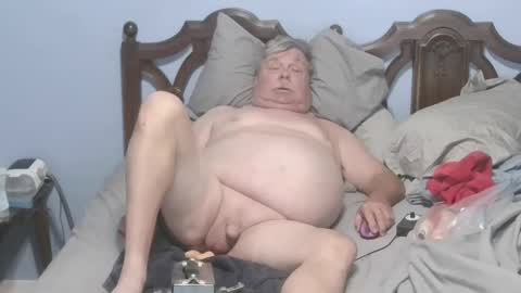 Snapshot of boner1961 chatting on 09/27/25, 12:54 boner1961 online show from 09/27/25, 12:54