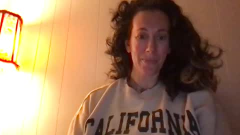 Bonnie online show from 02/09/25, 11:36