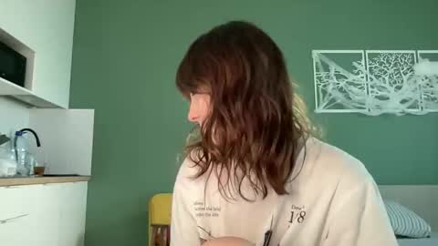 Snapshot of bonjourlabelle chatting on 11/02/25, 11:12 Mary 3 live time content 18 online show from 11/02/25, 11:12