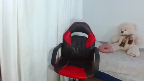 Bonnie online show from 12/19/24, 10:32