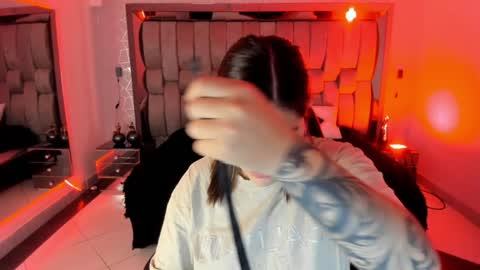 Bonnie  online show from 01/05/25, 10:53