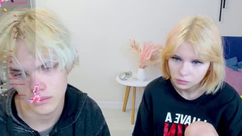 Snapshot of bonnie_and_c1yde chatting on 09/14/25, 05:01 Jessy Mark online show from 09/14/25, 05:01