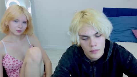 Snapshot of bonnie_and_c1yde chatting on 09/23/25, 05:05 Jessy Mark online show from 09/23/25, 05:05