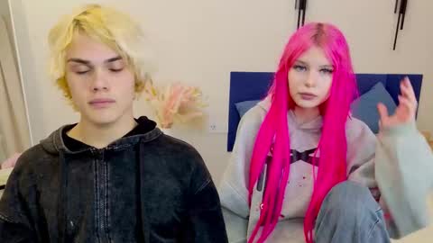 Snapshot of bonnie_and_c1yde chatting on 10/07/25, 05:21 Jessy Mark online show from 10/07/25, 05:21