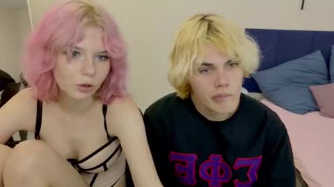 Snapshot of bonnie_and_c1yde chatting on 10/26/25, 05:08 Jessy Mark online show from 10/26/25, 05:08