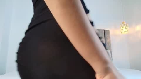 Bonnie online show from 10/09/25, 06:44