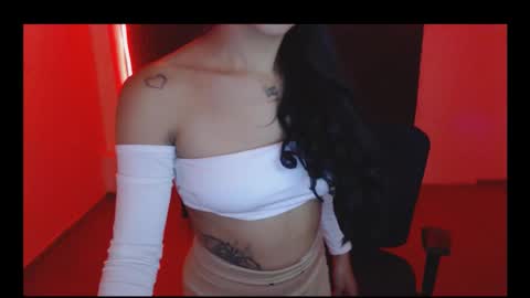 Bonnie online show from 12/15/25, 02:54