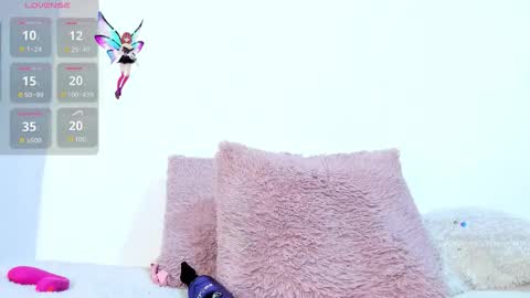 Snapshot of bonnie_grace chatting on 11/11/25, 09:26 Ana online show from 11/11/25, 09:26