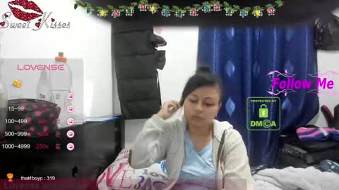 bonnie lam  hello welcome to my room I hope you have fun and you can reach your maximum pleasure here with me online show from 01/06/25, 03:31